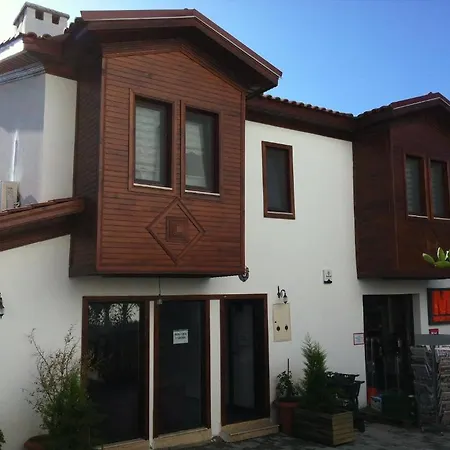 Hotel Ala 3*